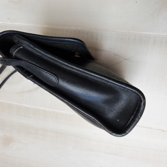 Vintage Coach 9893 Scooter crossbody bag - Picture 6 of 8